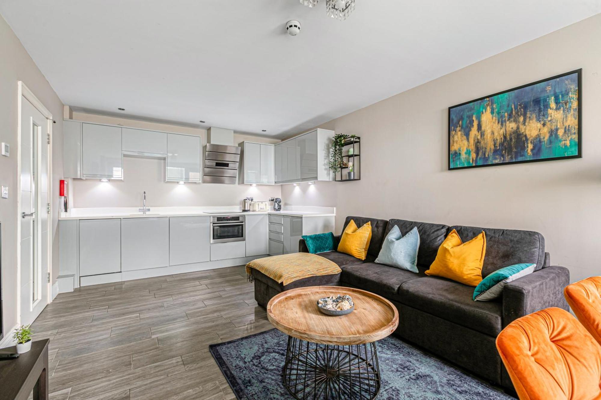 Airhost's Brighton's Diamond Escape With Sea Views * Hove